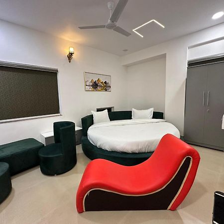 Hotel O The Leela Inn プネ エクステリア 写真