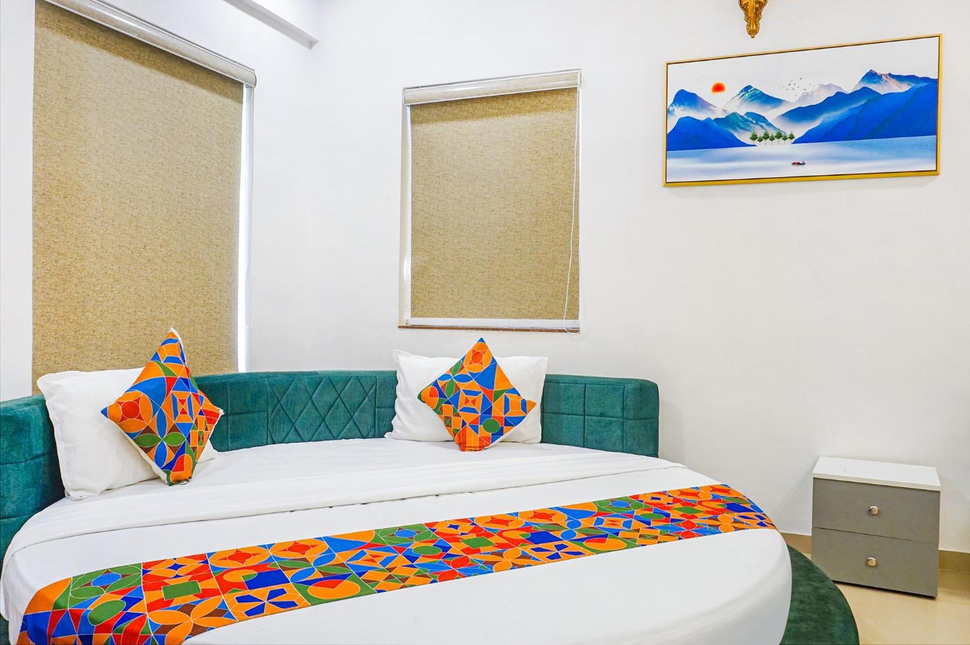 Hotel O The Leela Inn プネ エクステリア 写真
