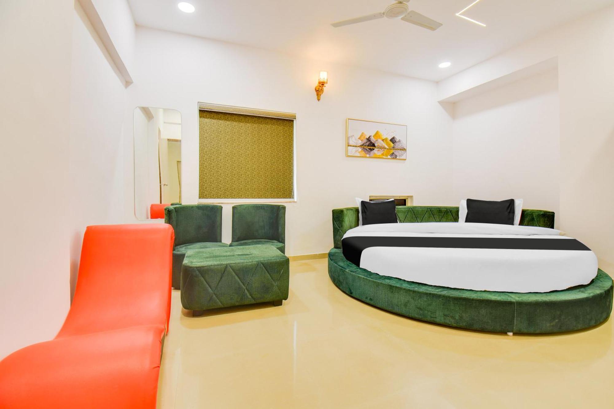 Hotel O The Leela Inn プネ エクステリア 写真