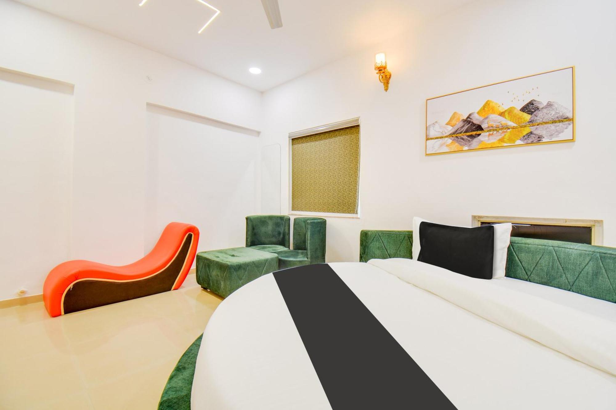 Hotel O The Leela Inn プネ エクステリア 写真